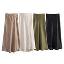 Women’s skirt with flowing shape and high waistband