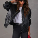 Women's cropped jacket with classic cut and structured silhouette