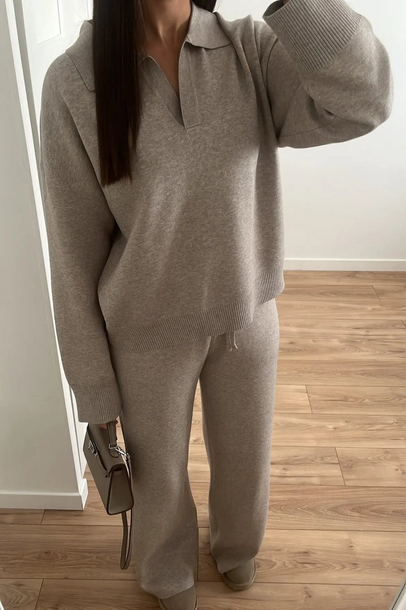 Women's sweater set with mesh finish and pocket detail