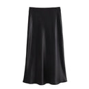 Women’s skirt with flowing shape and high waistband